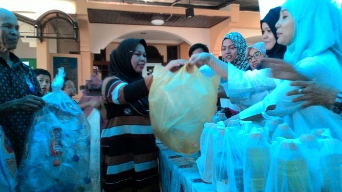 Warga RW 05 Kelurahan Cpaganti Siap Bangun Bank Sampah Warga RW 05 Kelurahan Cpaganti Siap Bangun Bank Sampah