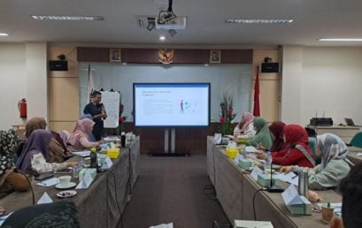 Financial Planning Training for New Businesses by S1 Adbis Lecturers Rumah Hasanah