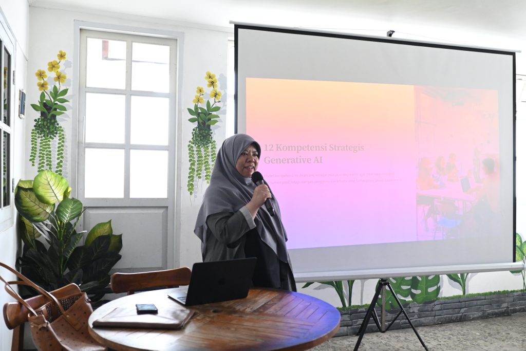 Penjelasan mengenai Literasi AI Lewat Pelatihan Generative AI