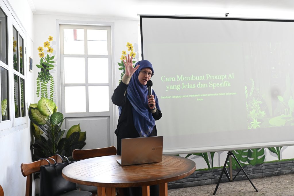 Penjelasan mengenai Literasi AI Lewat Pelatihan Generative AI