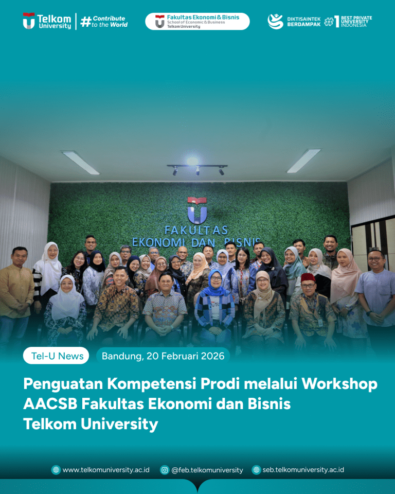 Foto bersama dalam rangkaian acara Workshop AACSB